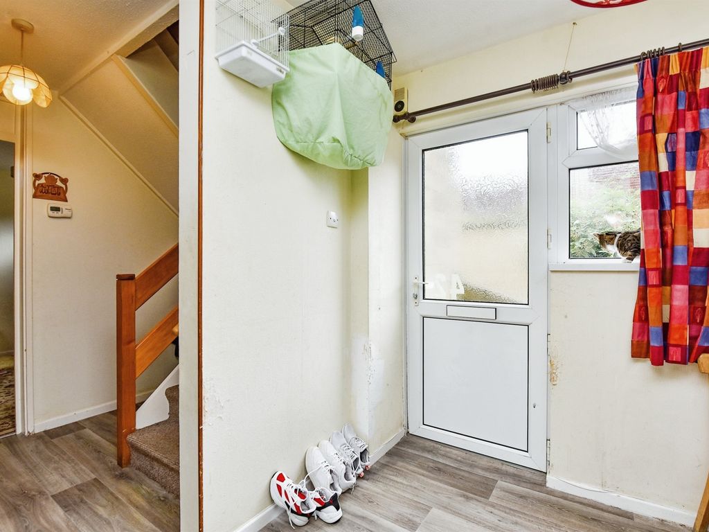 3 bed terraced house for sale in Highland Road, Twerton, Bath BA2, £250,000
