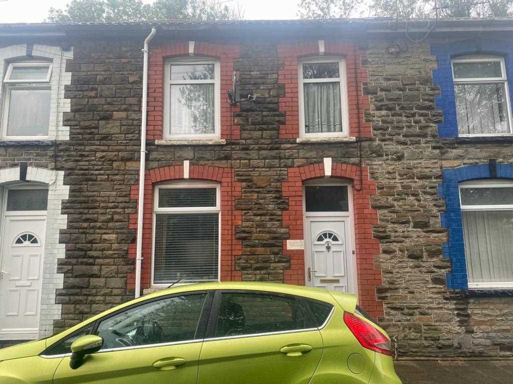 3 bed terraced house for sale in Standard View, Porth CF39, £94,000
