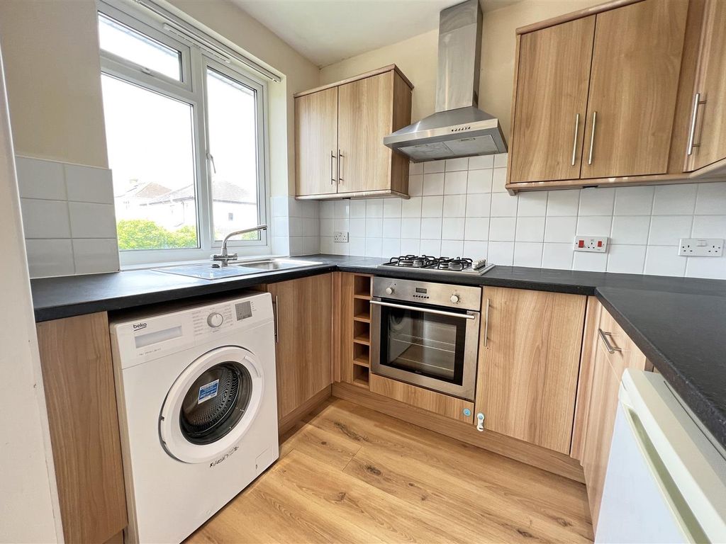 1 bed flat for sale in Fourth Avenue, Filton, Bristol BS7, £165,000