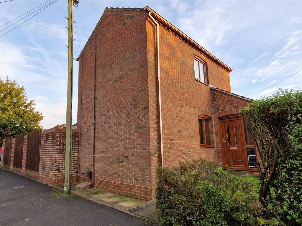 3 bed semi-detached house for sale in Harvest Hill, Midway, Swadlincote, Derbyshire DE11, £185,000