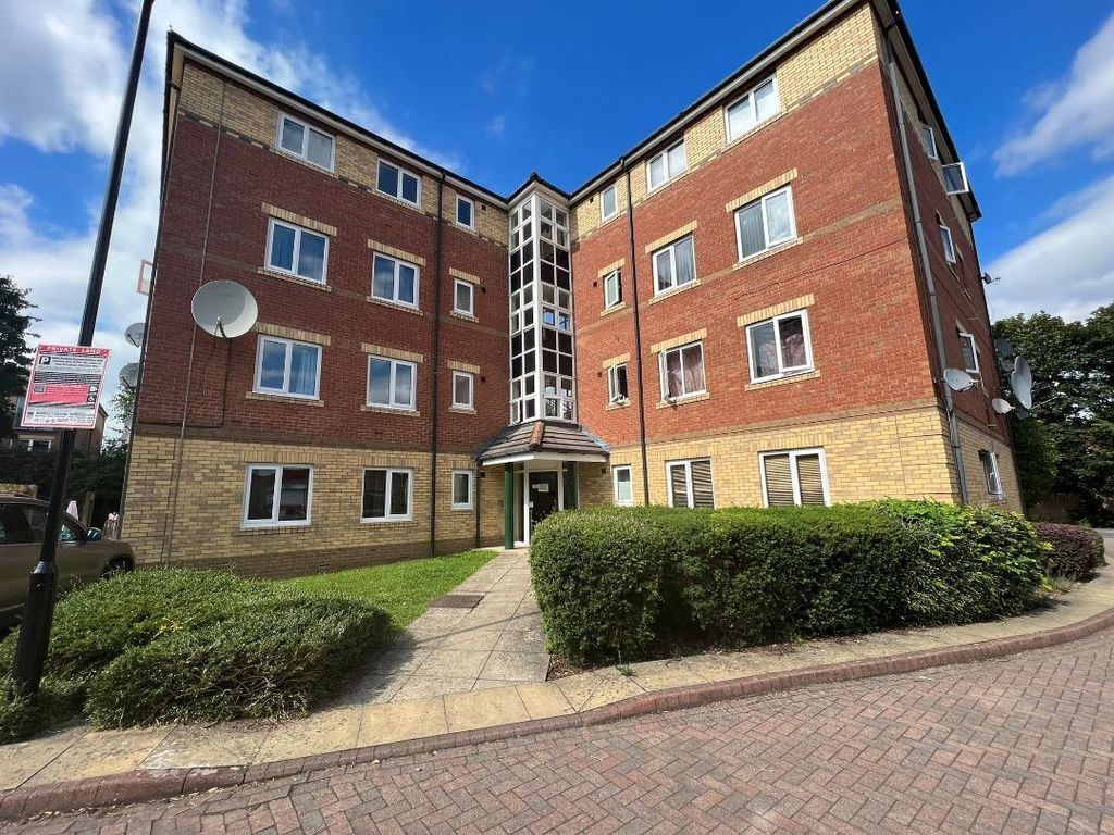 1 bed flat for sale in Headford Mews, Sheffield S3, £115,000