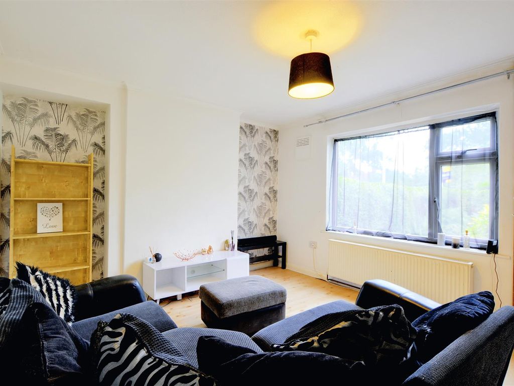 2 bed property for sale in Enderby Square, Beeston, Nottingham NG9, £170,000