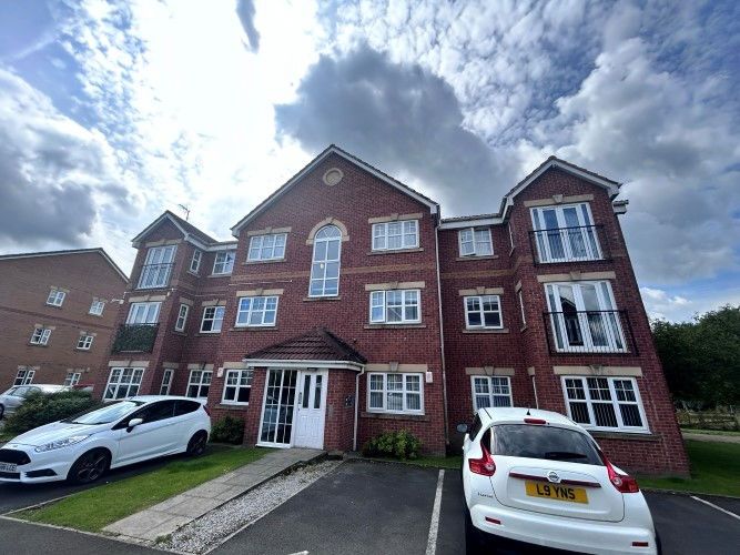 2 bed flat for sale in Meadow Field, Hindley Green, Wigan WN2, £67,500