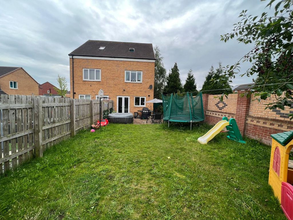 3 bed semi-detached house for sale in Harvest Avenue, Thurcroft, Rotherham S66, £190,000