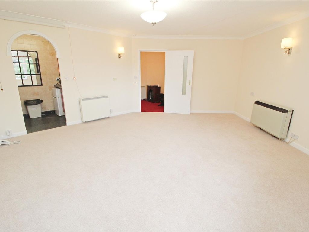 1 bed flat for sale in Home Ridings House, Heelands, Milton Keynes MK13, £80,000