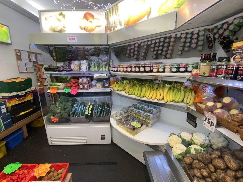 Commercial property for sale in Fruiterers & Greengrocery PR1, Lancashire, £110,000