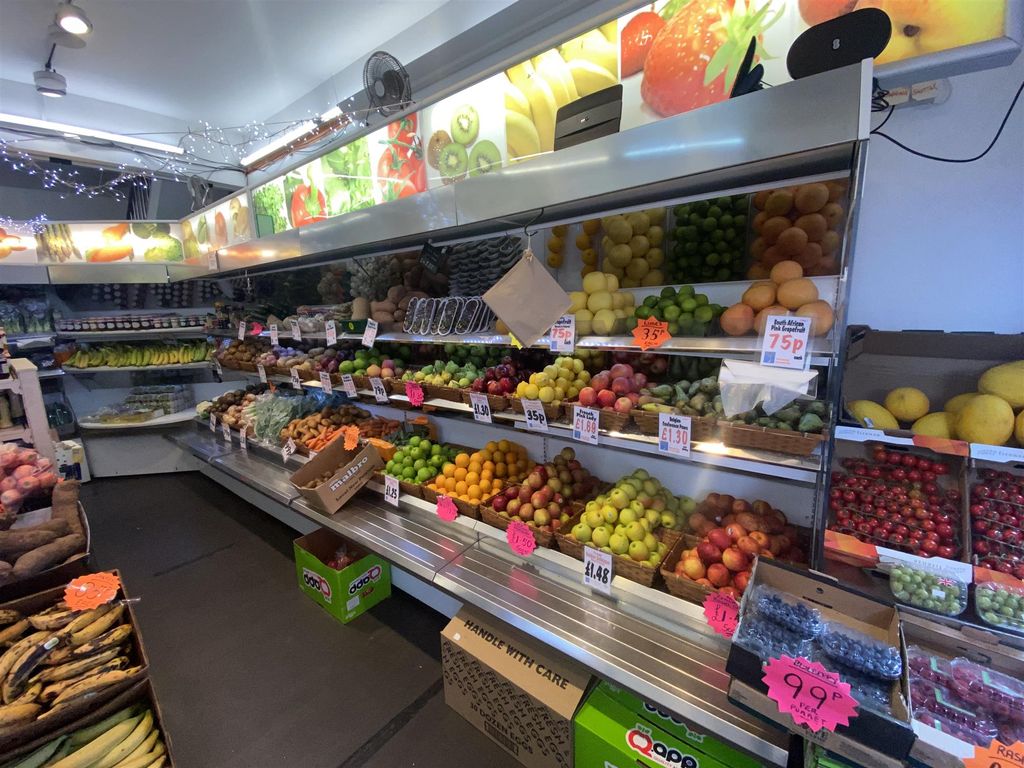 Commercial property for sale in Fruiterers & Greengrocery PR1, Lancashire, £110,000