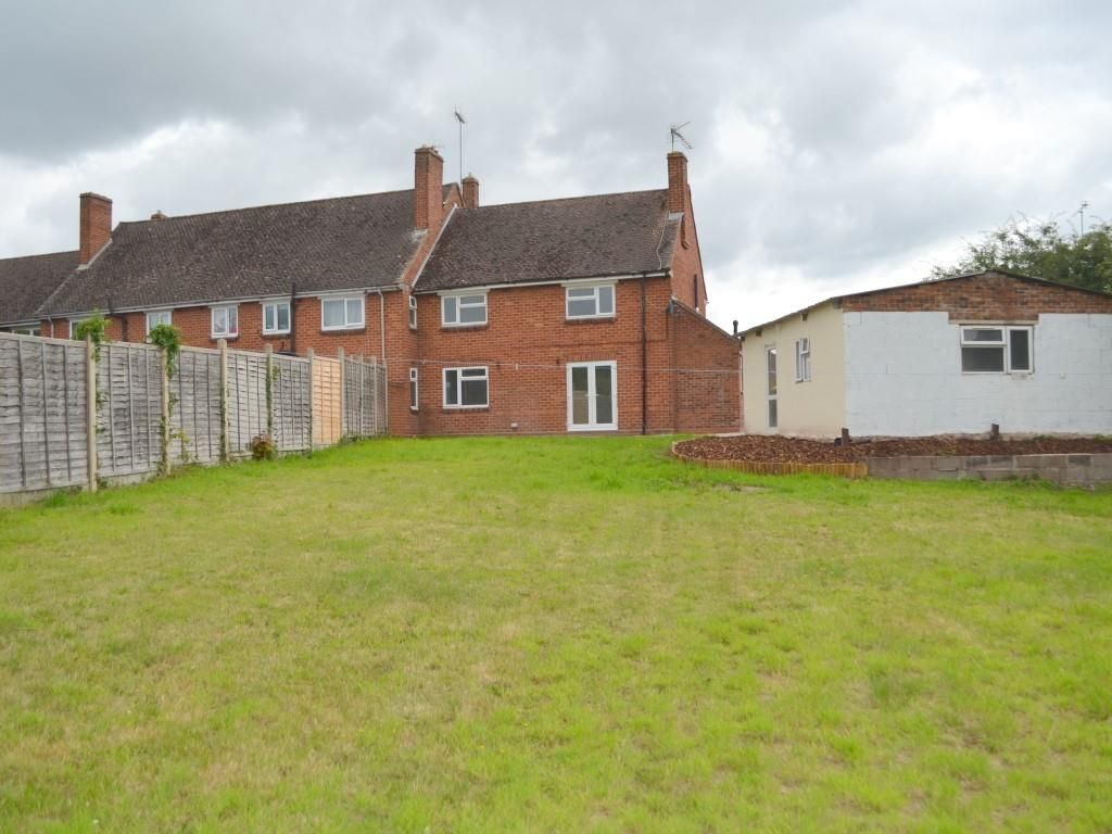 3 bed property for sale in Beeston Road, Cookley, Kidderminster DY10, £320,000