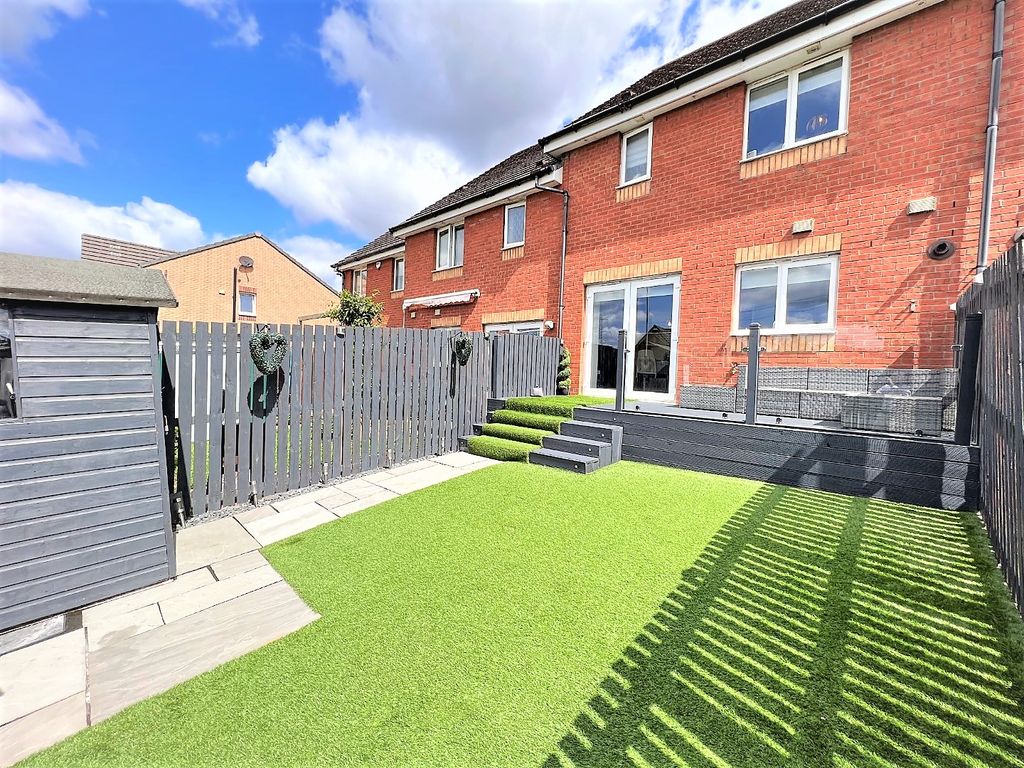 3 bed terraced house for sale in Red Deer Walk, Cambuslang G72, £169,995