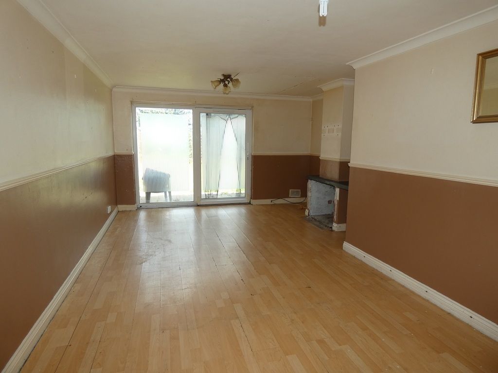 4 bed end terrace house for sale in Elm Road, Thetford IP24, £160,000