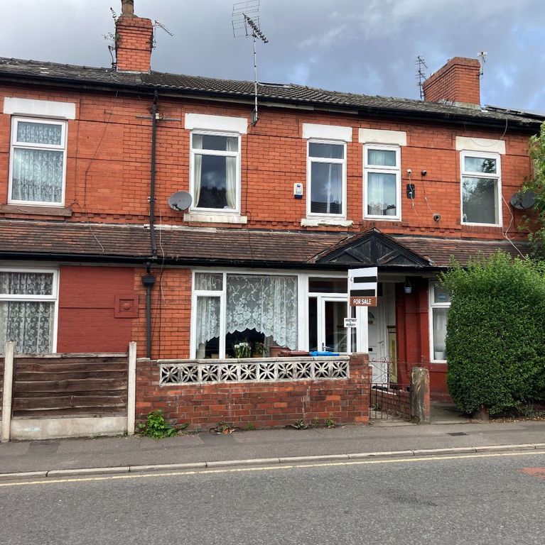 4 bed terraced house for sale in Broom Lane, Levenshulme, Manchester M19, £260,000