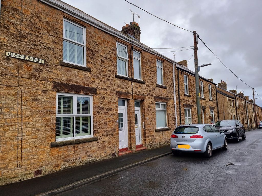 3 bed terraced house for sale in George Street, Blackhill, Consett DH8, £175,000
