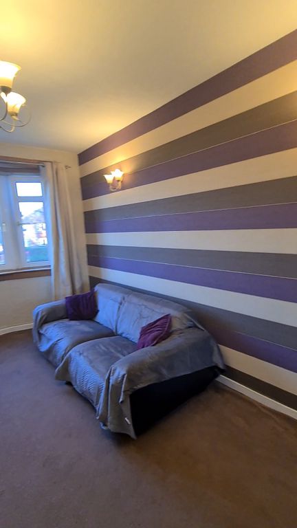 2 bed flat for sale in Pilton Drive, Edinburgh EH5, £145,000