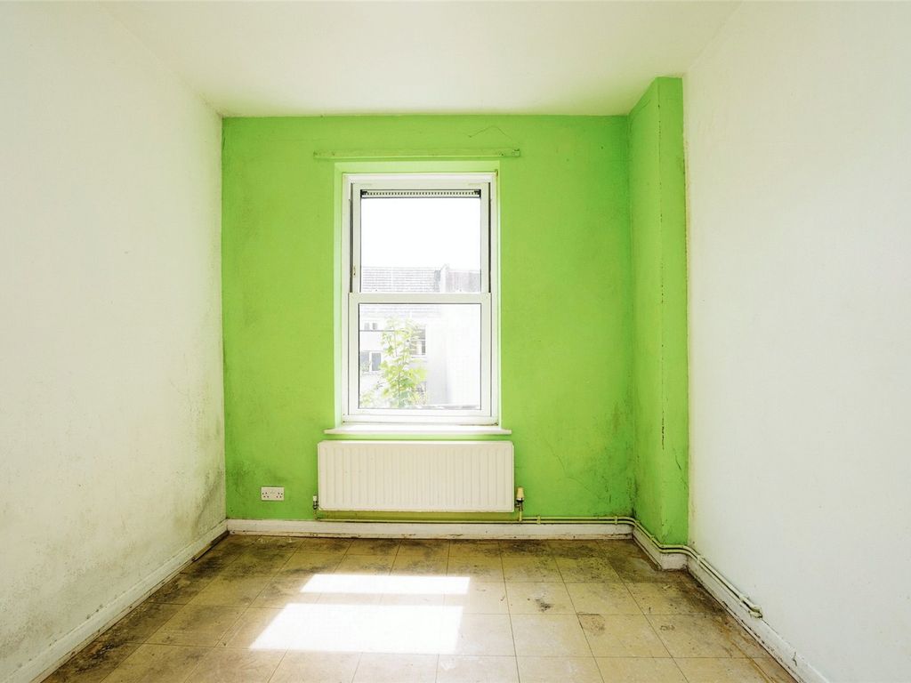 1 bed flat for sale in Buckingham Road, Brighton, East Sussex BN1, £185,000