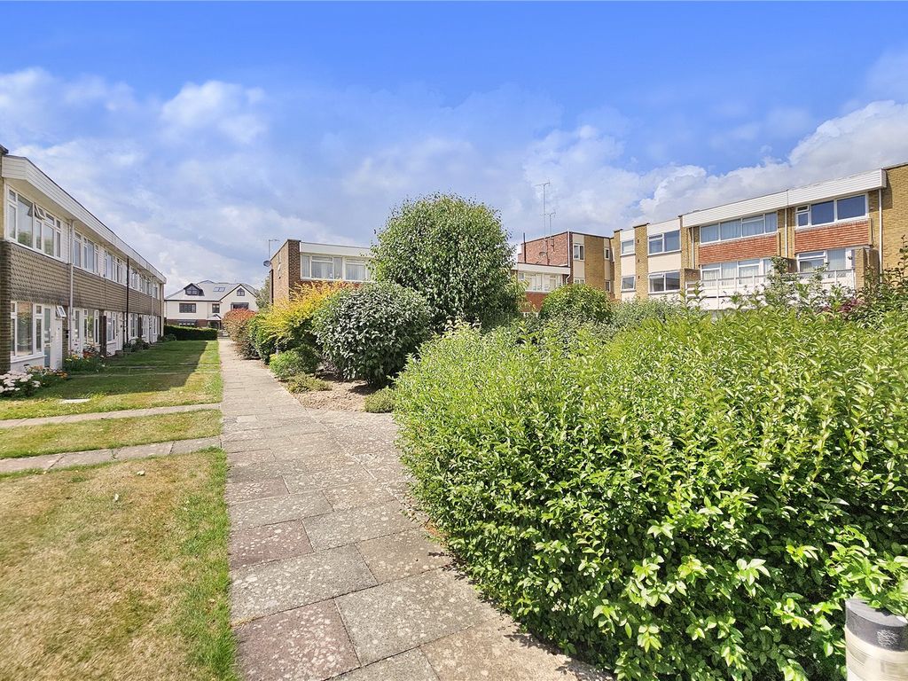 2 bed terraced house for sale in Fittleworth Garden, Rustington, Littlehampton, West Sussex BN16, £275,000