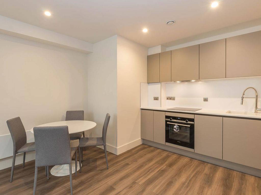 1 bed flat for sale in The Lightwell, 61 Cornwall Street B3, £180,000