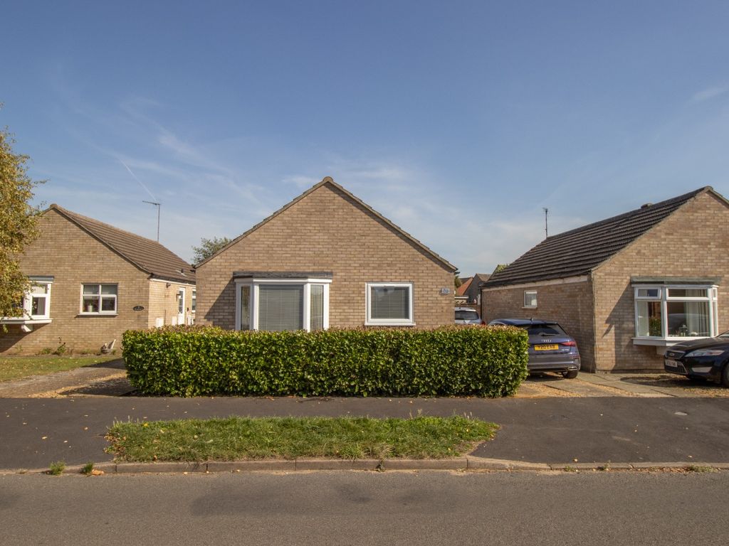 2 bed detached bungalow for sale in Nourse Drive, Heacham, King