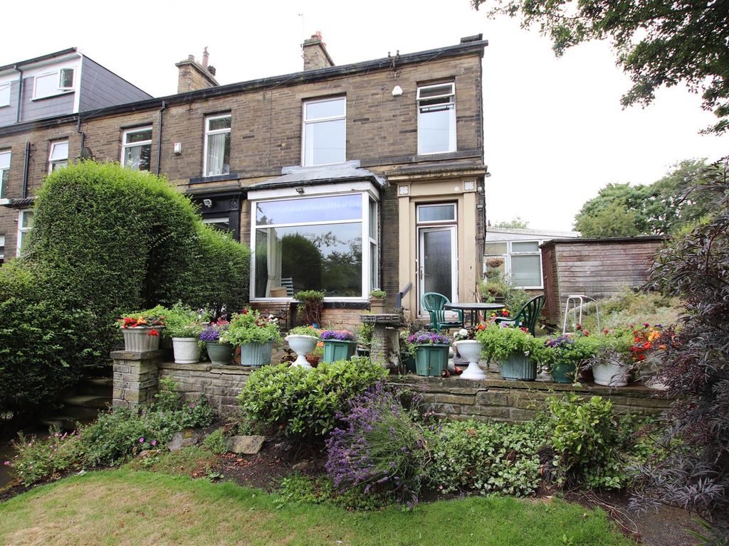 4 bed town house for sale in Dudley Hill Road, Bradford BD2, £125,000