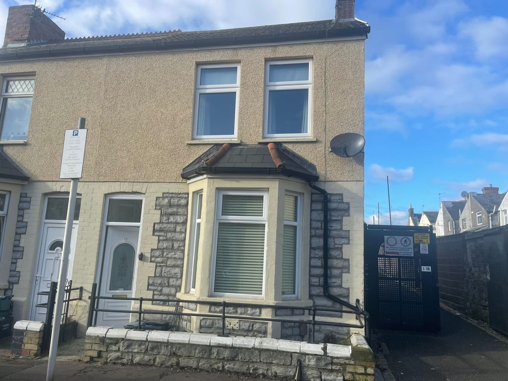 2 bed end terrace house for sale in Digby Street, Barry CF63, £184,950