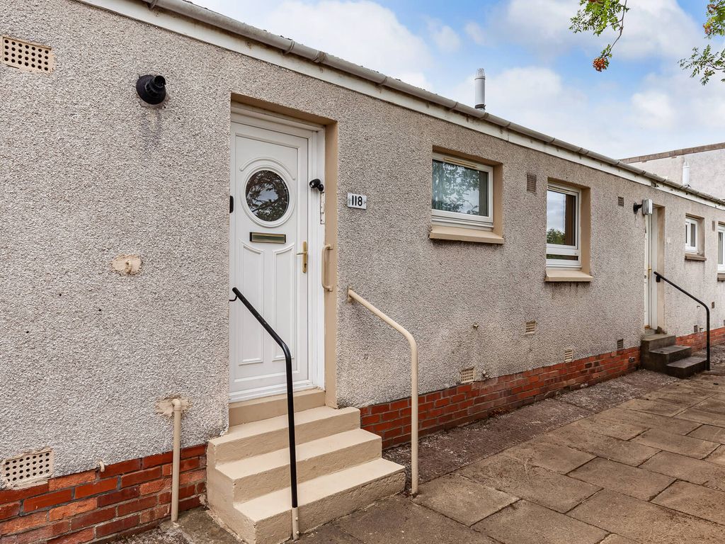 1 bed terraced bungalow for sale in 118 South Gyle Gardens, South Gyle EH12, £149,995
