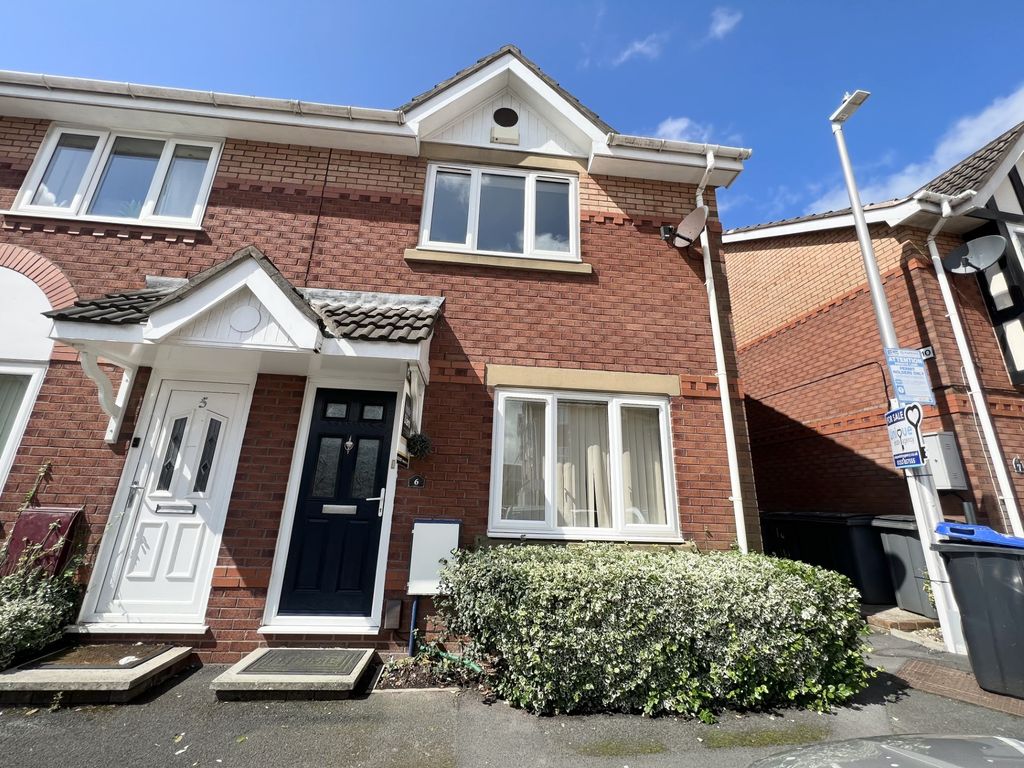 2 bed end terrace house for sale in Hampstead Mews, Blackpool FY1, £105,000