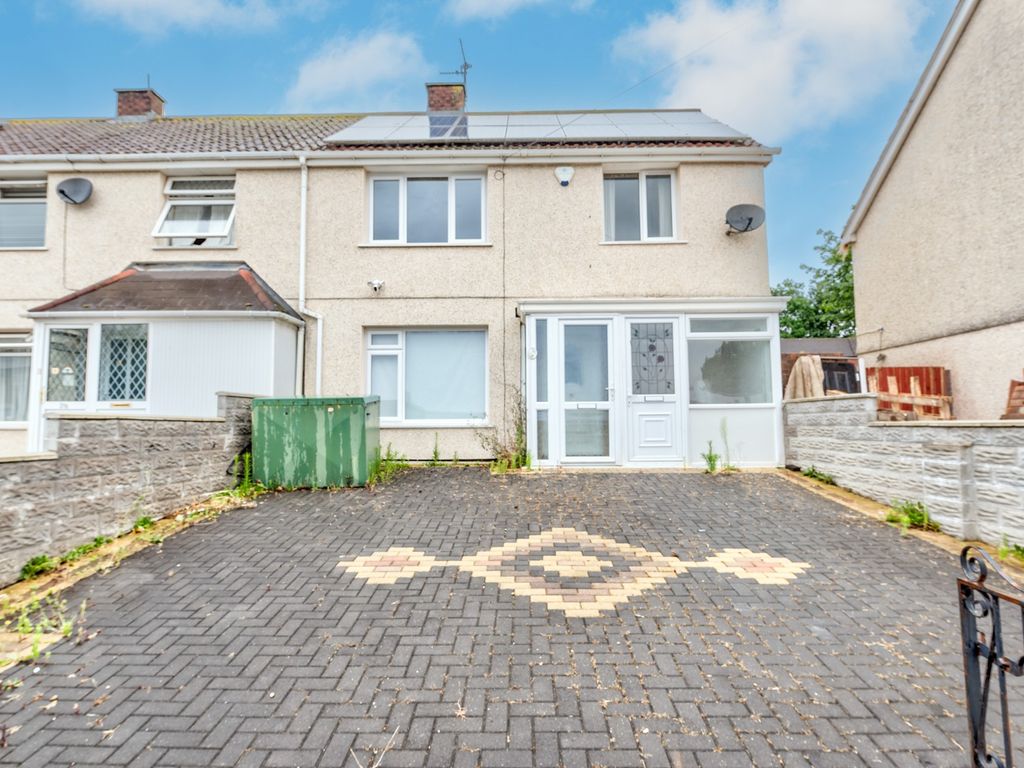 3 bed end terrace house for sale in Brynbala Way, Rumney, Cardiff. CF3, £175,000