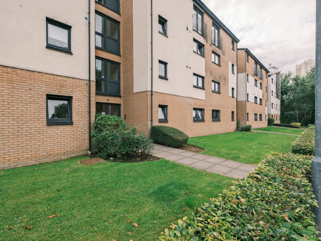 2 bed flat for sale in 10 Newburgh Street, Shawlands, Glasgow G43, £175,000