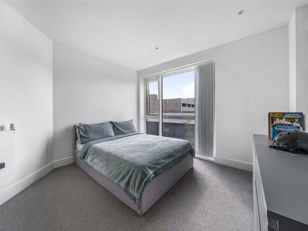 2 bed flat for sale in Trent House, Silverworks Close, London NW9, £232,500