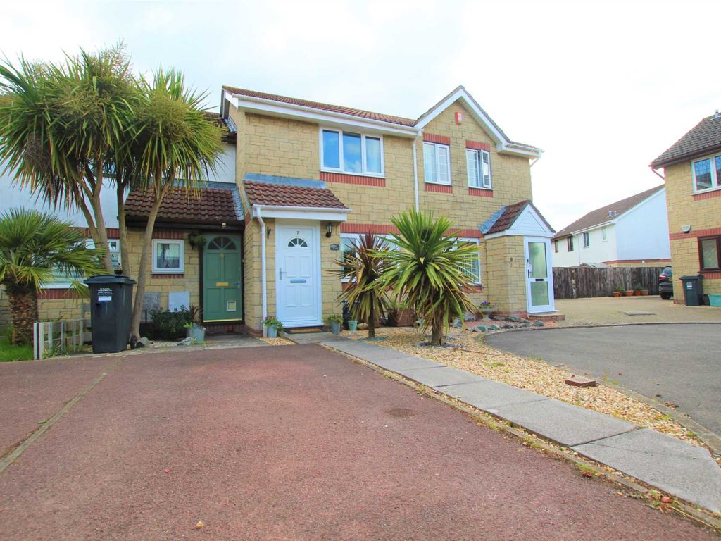 2 bed terraced house for sale in Campion Close, Weston-Super-Mare BS22, £210,000
