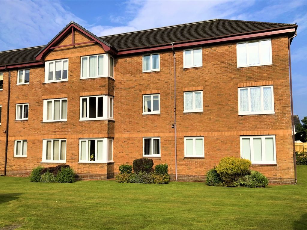 1 bed flat for sale in Clyde Court, Helensburgh, Argyll And Bute G84, £69,500