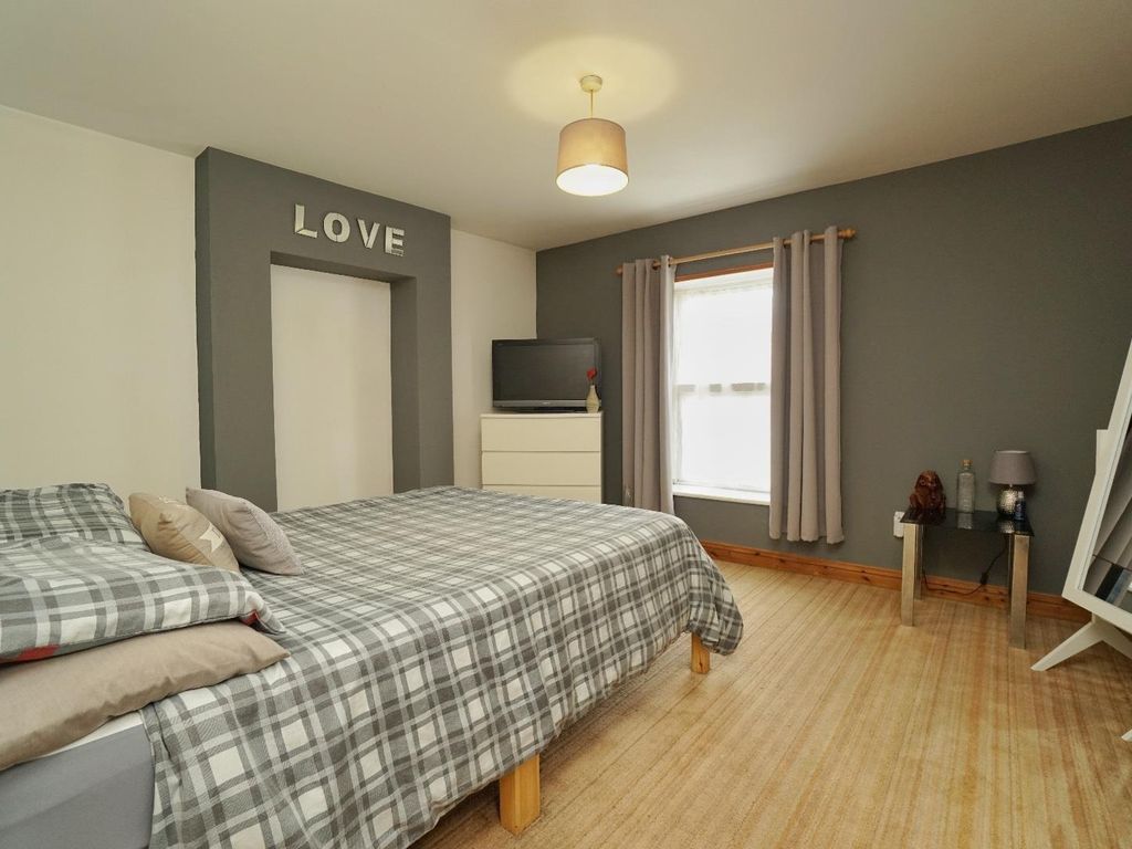 2 bed semi-detached house for sale in Long Street, Easingwold, York YO61, £199,950