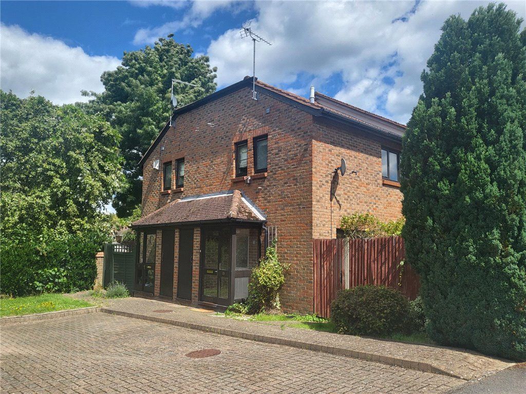 1 bed semi-detached house for sale in Caesars Gate, Warfield, Bracknell RG42, £240,000