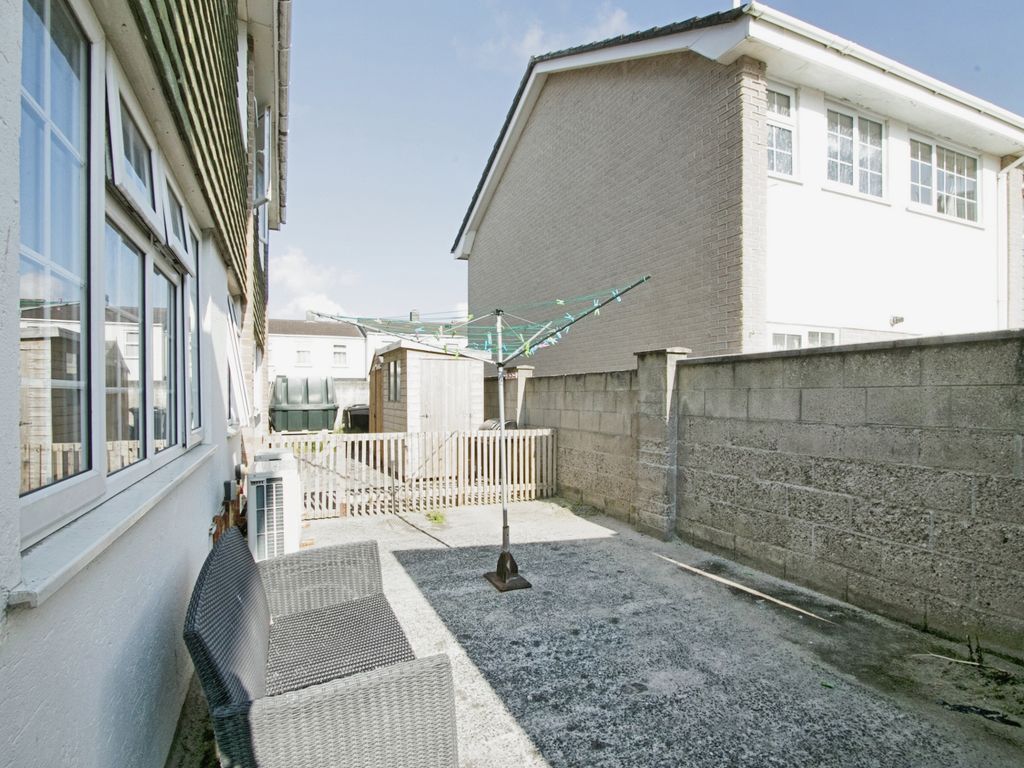 2 bed flat for sale in Chynance, Portreath, Redruth, Cornwall TR16, £229,950