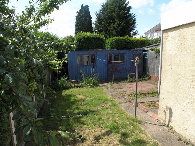 3 bed terraced house for sale in West Road, Halesowen B63, £235,000