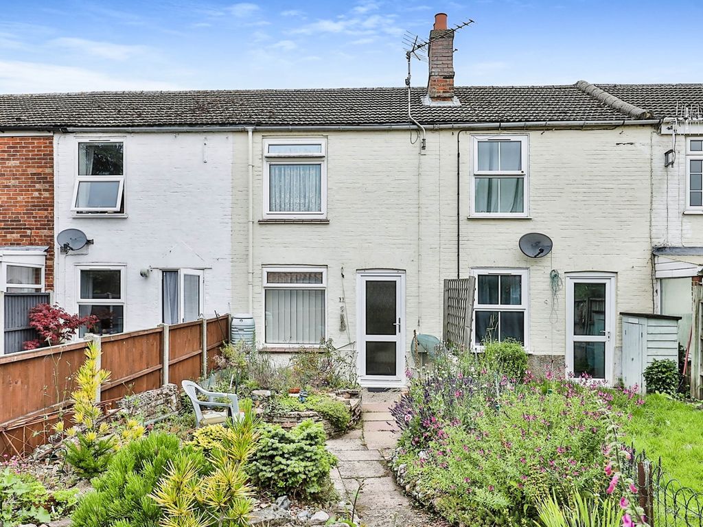 2 bed cottage for sale in Ash Close, Swaffham PE37, £150,000
