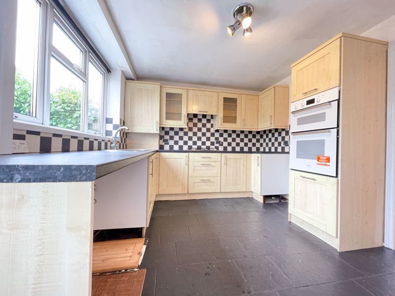 3 bed terraced house for sale in Harvest Road, Bearwood, Smethwick B67, £205,000