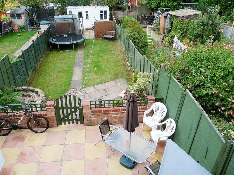 3 bed terraced house for sale in Harvest Road, Bearwood, Smethwick B67, £205,000