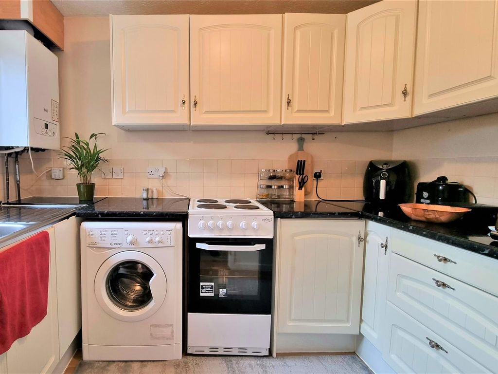 3 bed terraced house for sale in Springfield Road, Eastbourne BN22, £255,000