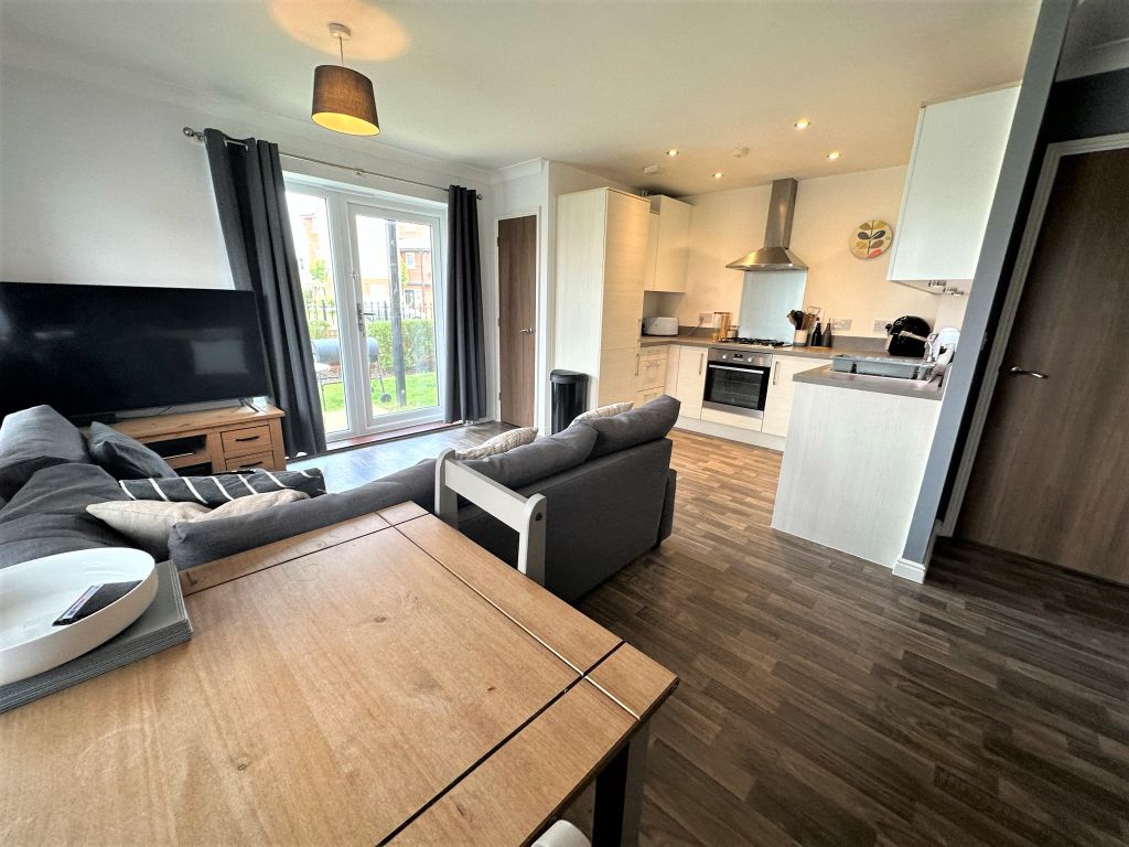2 bed flat for sale in Planets Way, Biggleswade SG18, £225,000