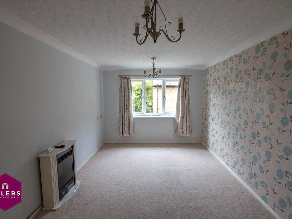 1 bed flat for sale in Arbury Road, Cambridge CB4, £105,000