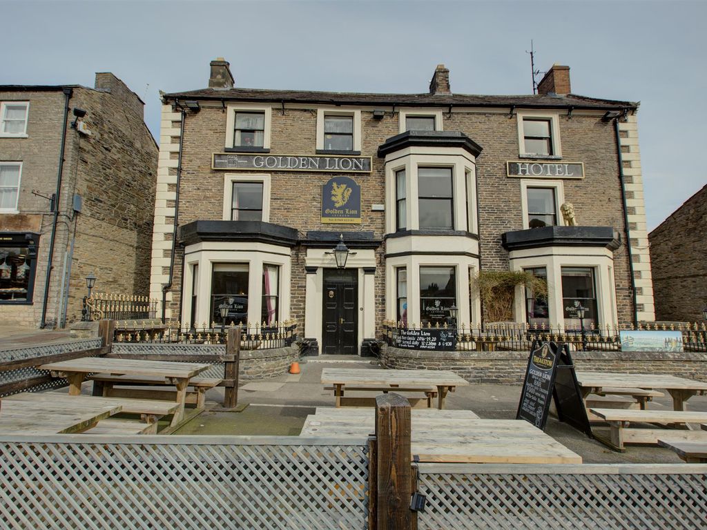 Hotel/guest house for sale in Market Place, Leyburn DL8, £250,000