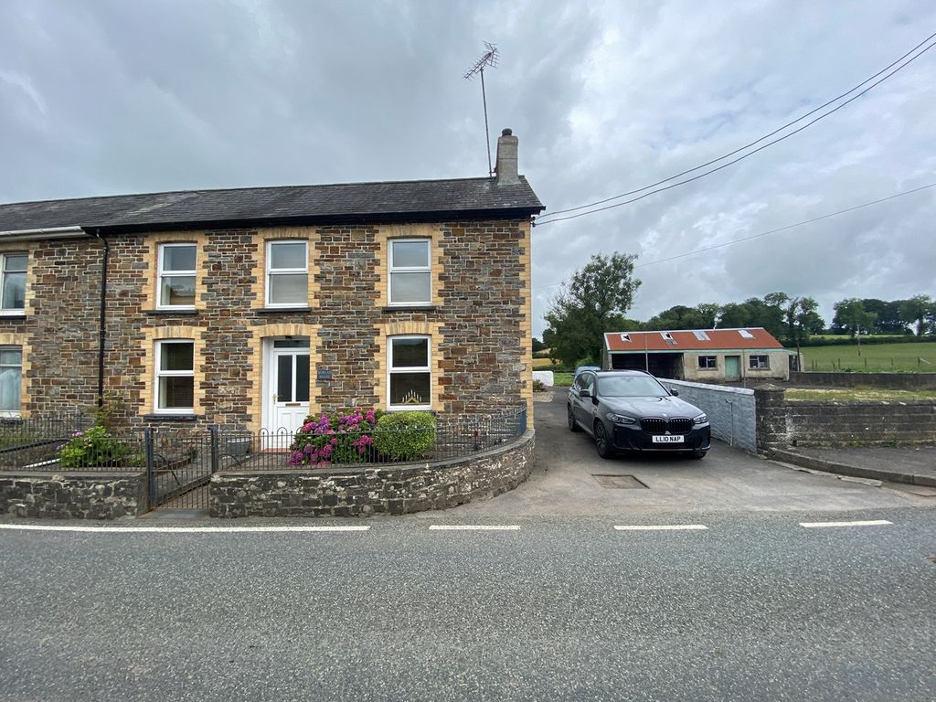 3 bed semi-detached house for sale in Alltyblacca, Llanybydder SA40, £195,000