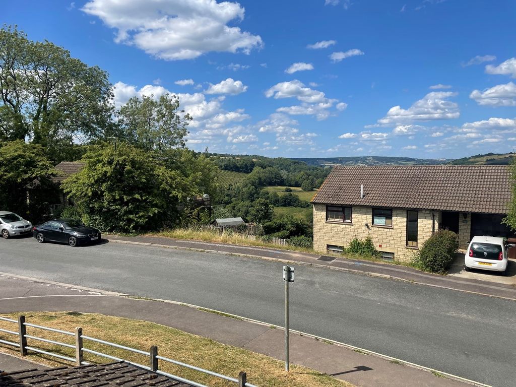 1 bed flat for sale in Hazel Court, Nailsworth GL6, £159,950