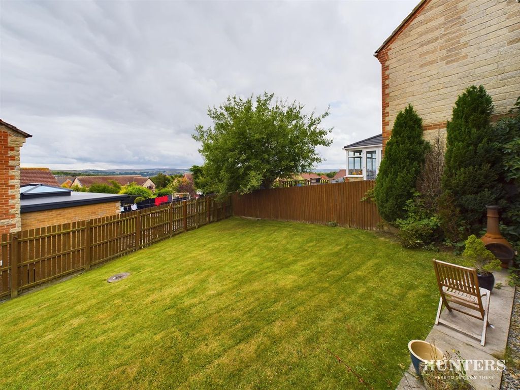 3 bed detached house for sale in Stuart Court, Consett DH8, £209,950