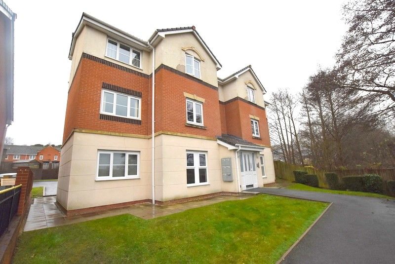 1 bed flat for sale in Emerald Way, Baddeley Green, Stoke-On-Trent ST6, £82,500