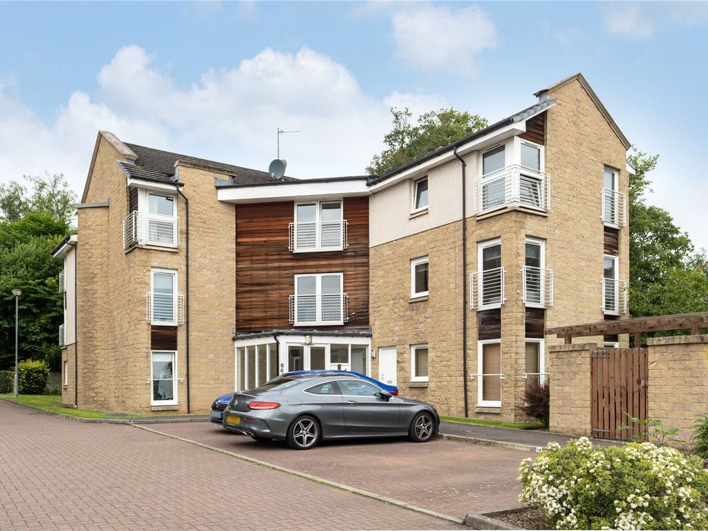 2 bed flat for sale in Woodburn Park, Hamilton ML3, £135,000
