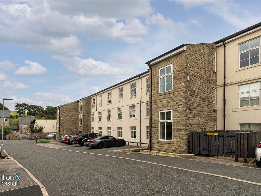 2 bed flat for sale in Floats Mill, Trawden, Colne BB8, £129,950