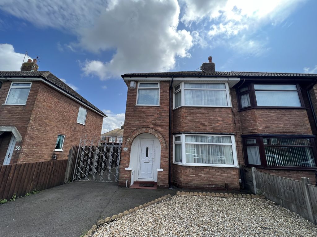 3 bed semi-detached house for sale in Rossington Avenue, Bispham FY2, £130,000