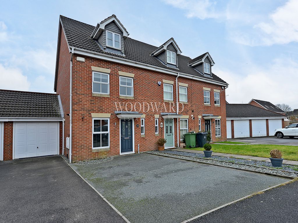 3 bed town house for sale in Middleton Way, Riddings, Alfreton DE55, £210,000