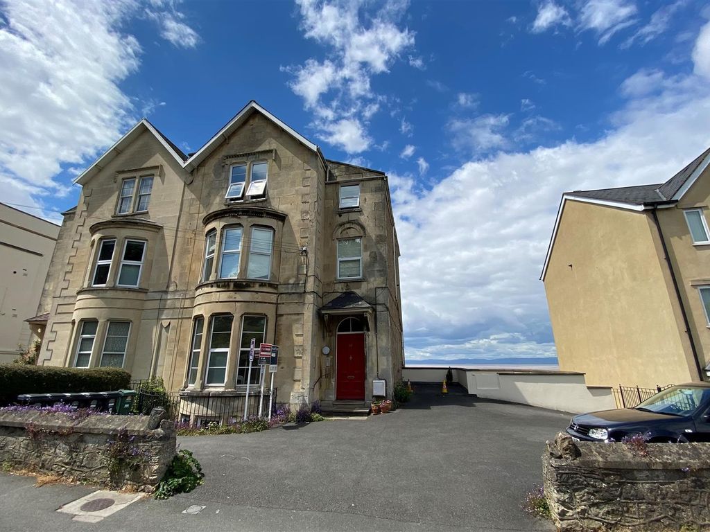 2 bed flat for sale in Wellington Terrace, Clevedon BS21, £279,950